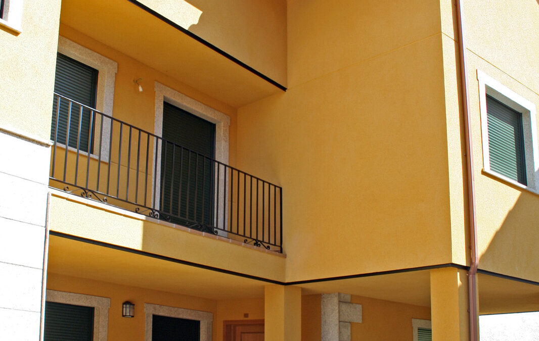 Edificio en Calle Álamo